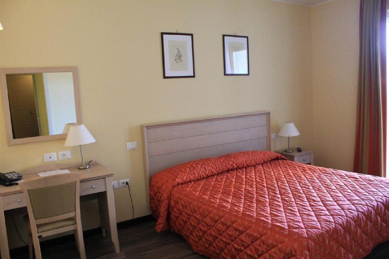 Il Parco Sul Mare Resort & Spa Tortoreto Bagian luar foto
