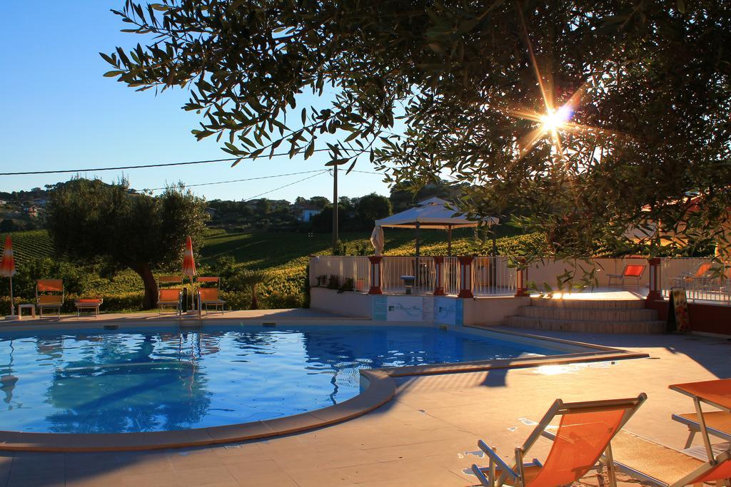 Il Parco Sul Mare Resort & Spa Tortoreto Bagian luar foto