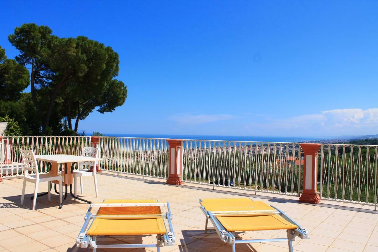 Il Parco Sul Mare Resort & Spa Tortoreto Bagian luar foto