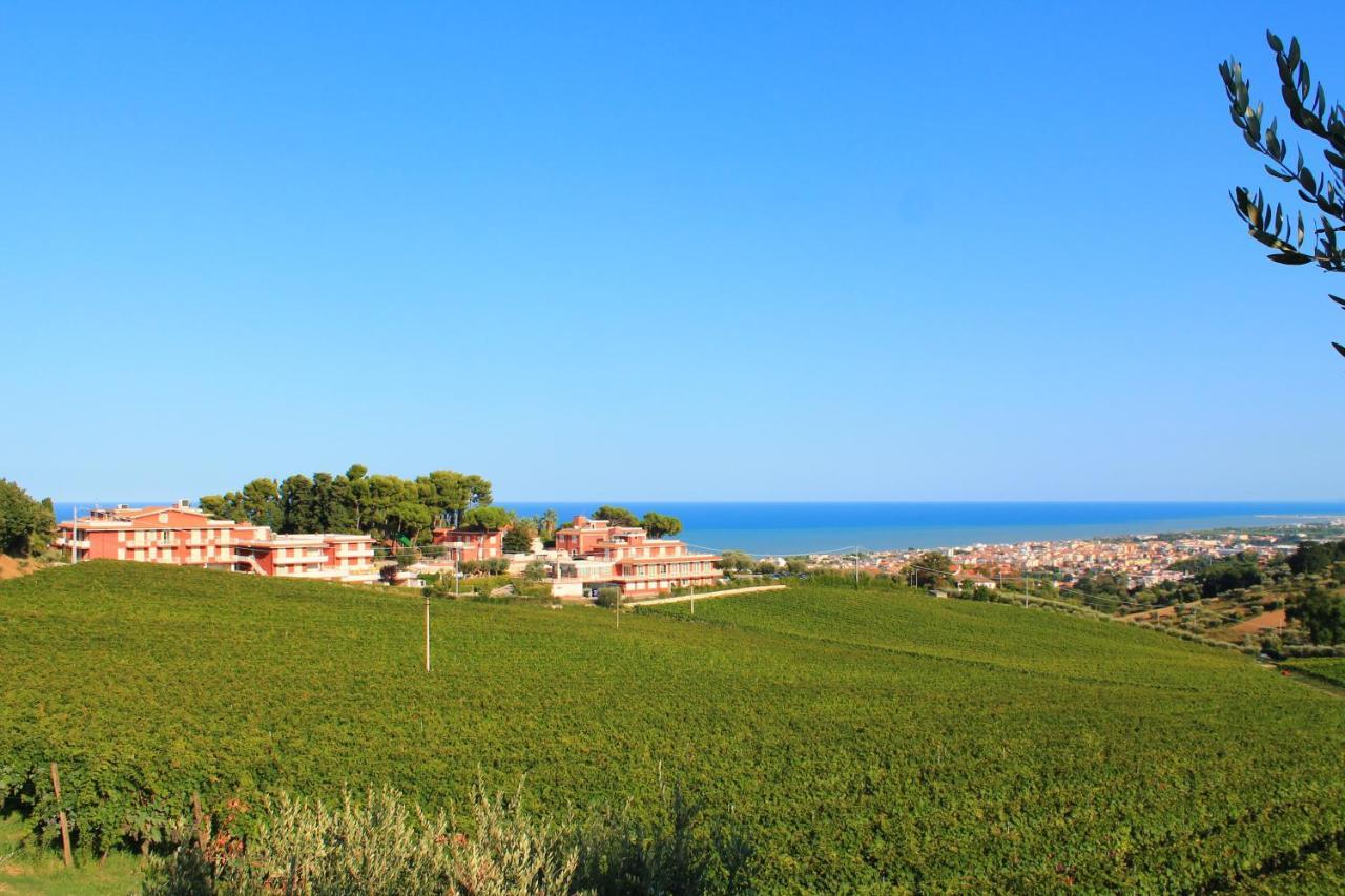 Il Parco Sul Mare Resort & Spa Tortoreto Bagian luar foto